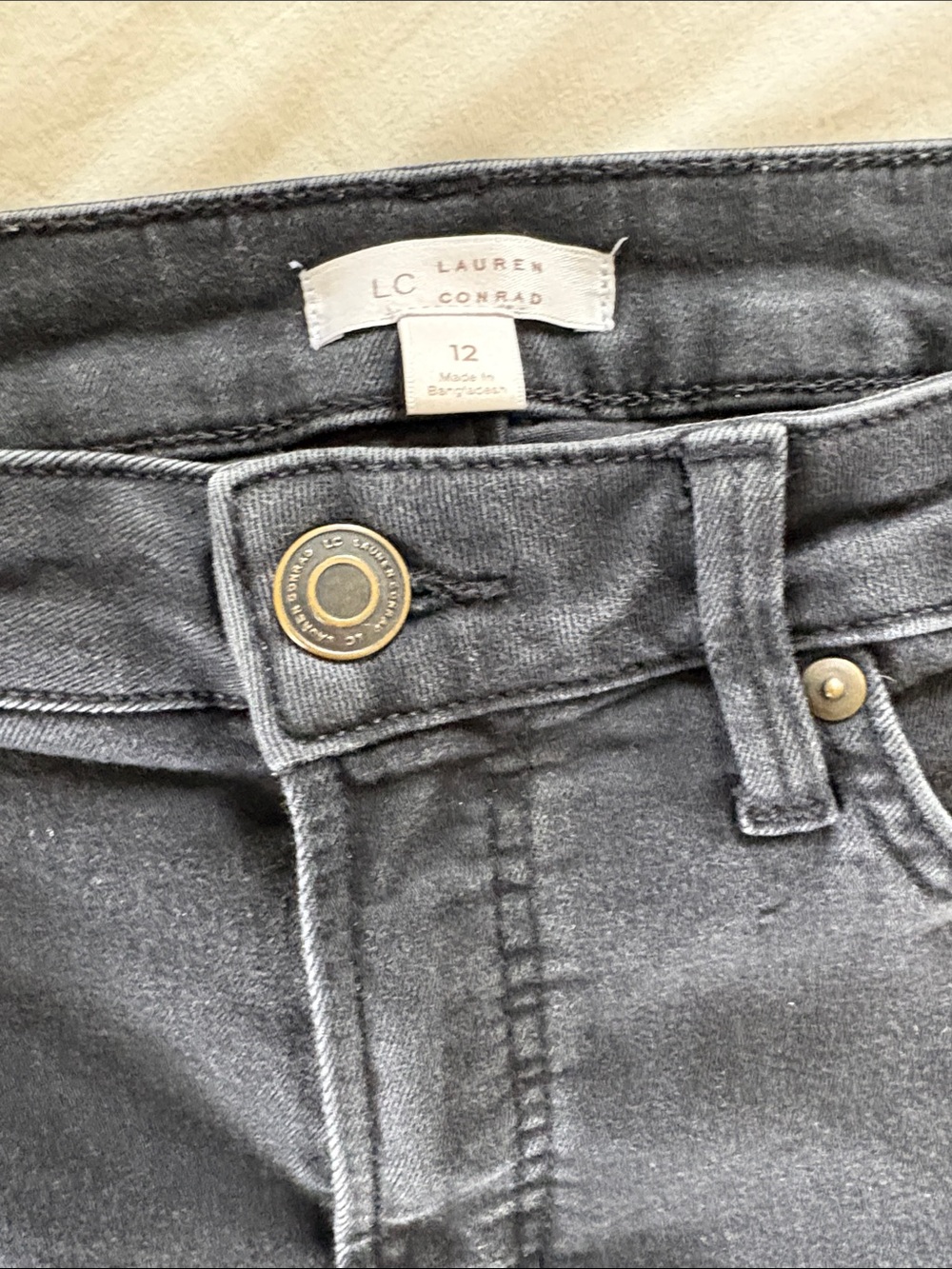 Jeans bundle — Blue and Black - Picture 8 of 11